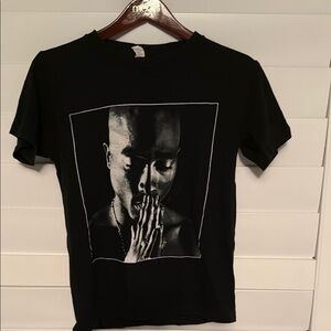 Black Tupac Graphic T-Shirt